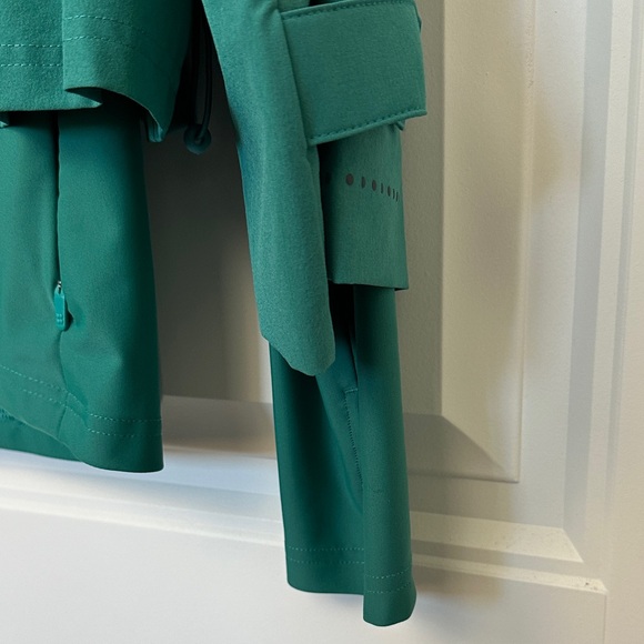 Sweaty Betty Fast Lane Running Jacket - Picture 7 of 13